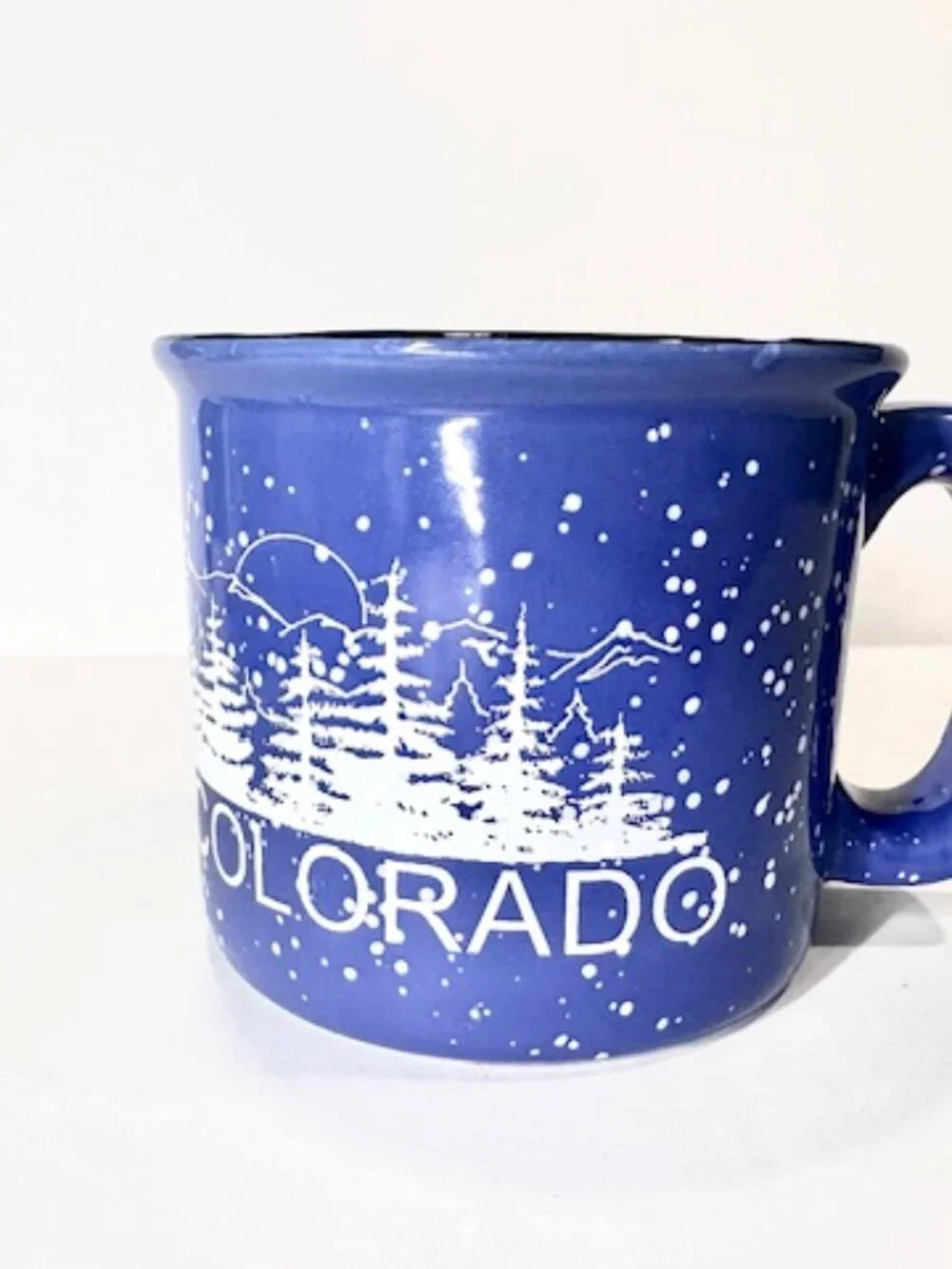 Ceramic Colorado Souvenir Coffee Mug Speckled Pine Trees Mountain Blue & White